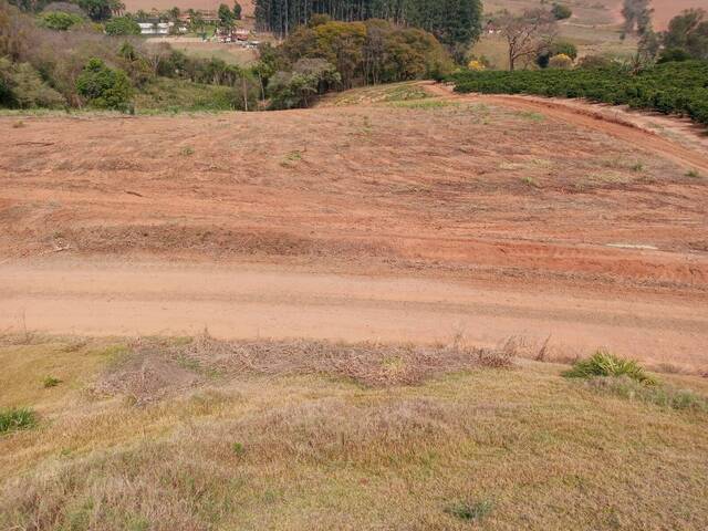 #8 - Chácara para Venda em Andradas - MG