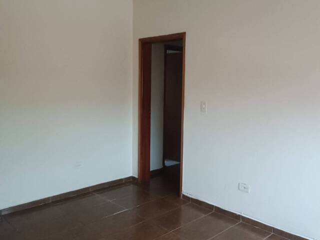 #30 - Apartamento para Venda em Poços de Caldas - MG