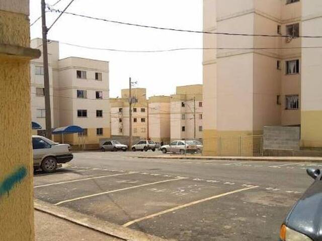 #35 - Apartamento para Venda em Poços de Caldas - MG